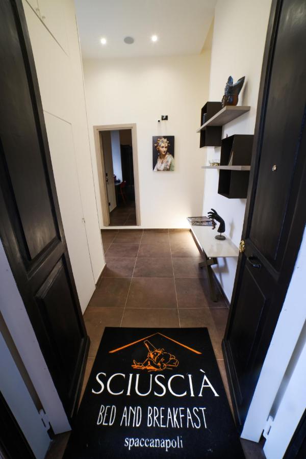 Bed & Breakfast Sciuscia Beb Spaccanapoli