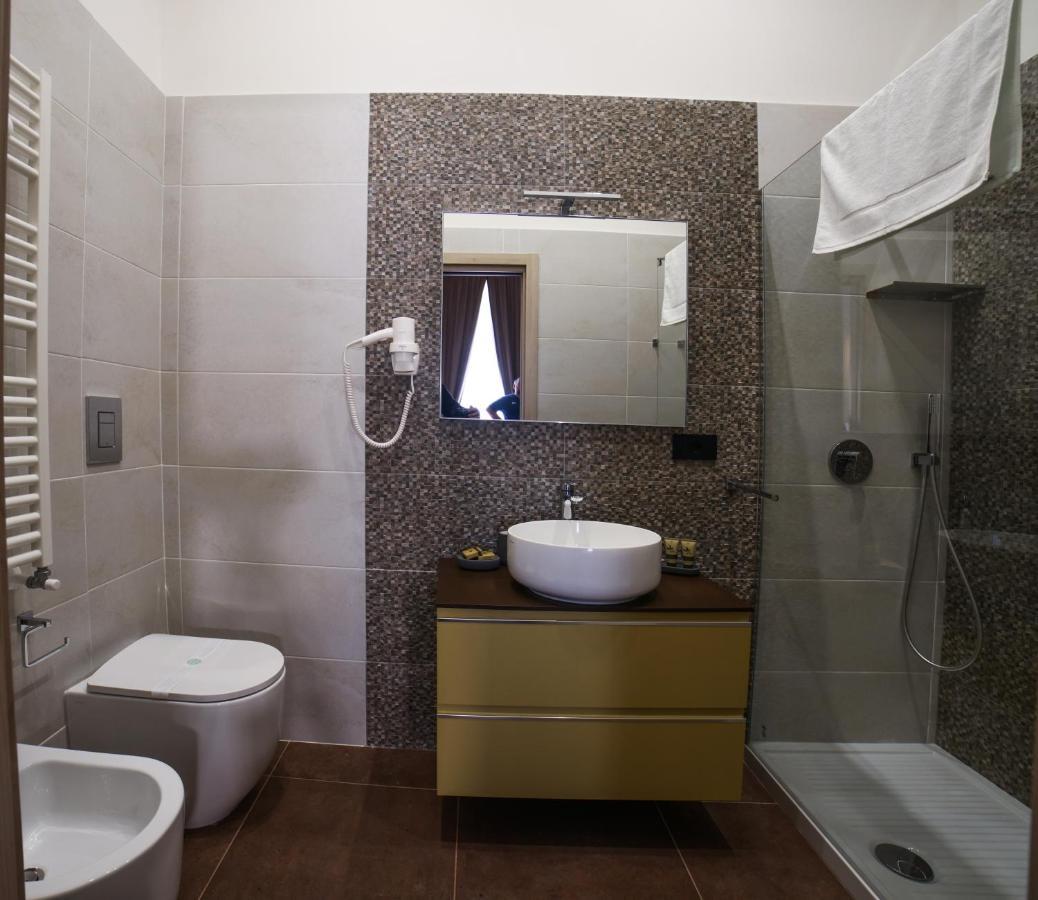 Sciuscia Beb Spaccanapoli Bed & Breakfast Naples