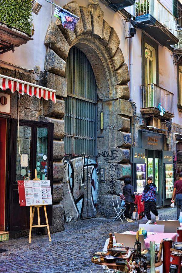 Couette-café Sciuscia Beb Spaccanapoli *